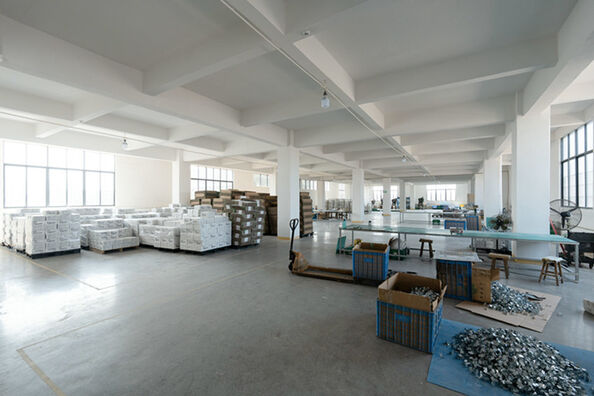 company.img.alt